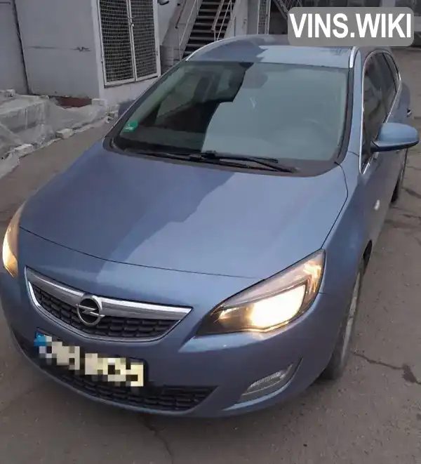 Універсал Opel Astra 2011 2 л. Автомат обл. Дніпропетровська, Новомосковськ - Фото 1/8