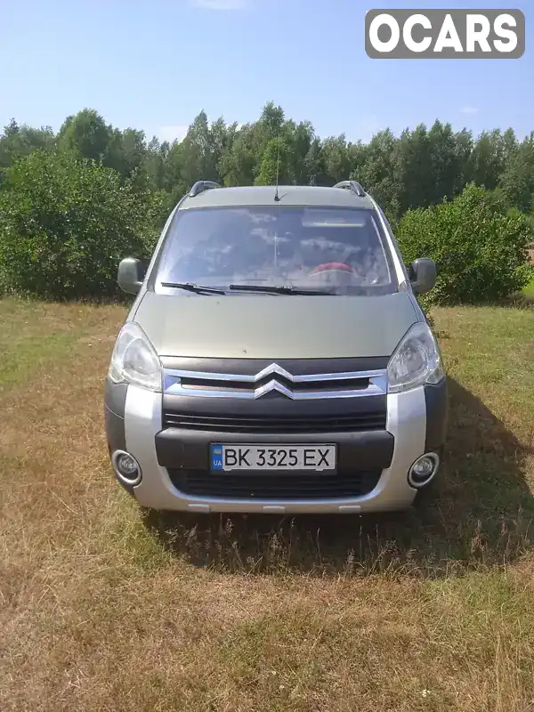 Мінівен Citroen Berlingo 2009 1.6 л. Ручна / Механіка обл. Рівненська, Рокитне - Фото 1/21