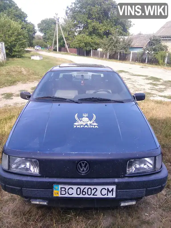 Седан Volkswagen Passat 1988 1.8 л. Ручна / Механіка обл. Чернівецька, Сокиряни - Фото 1/10