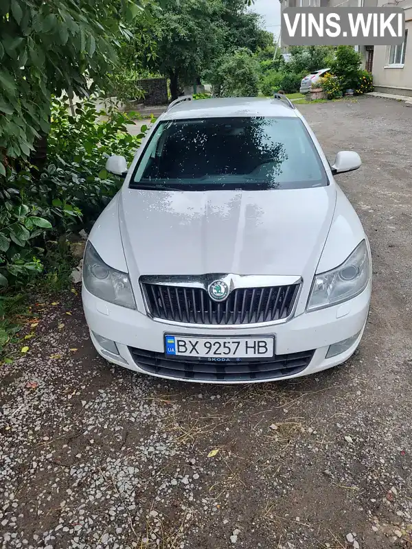 Универсал Skoda Octavia 2012 1.6 л. Ручная / Механика обл. Хмельницкая, Дунаевцы - Фото 1/6