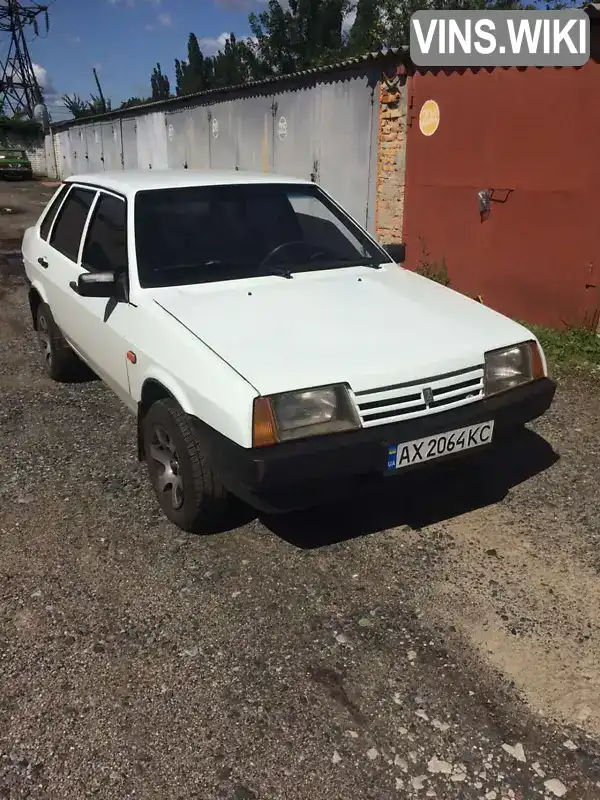 Седан ВАЗ / Lada 21099 1995 null_content л. обл. Харківська, Харків - Фото 1/10