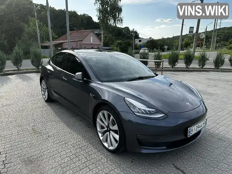 Седан Tesla Model 3 2019 null_content л. Автомат обл. Полтавская, Полтава - Фото 1/21