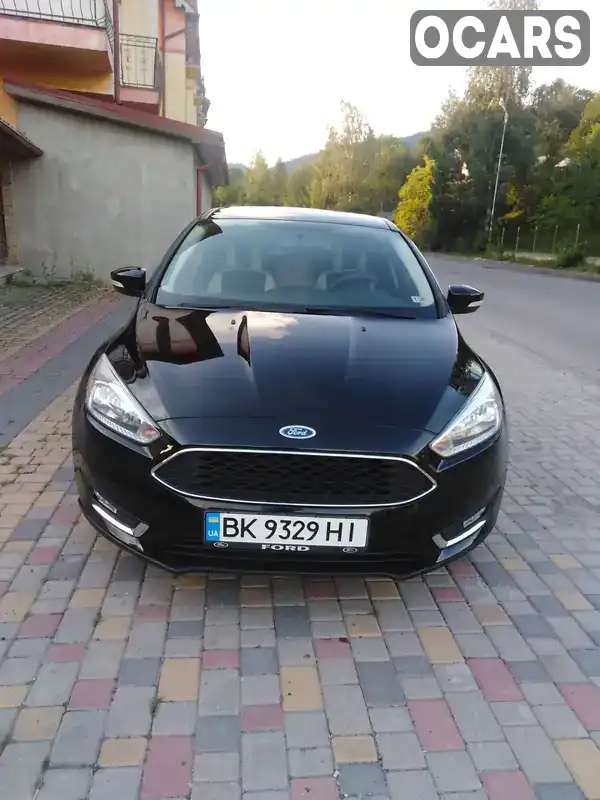 Седан Ford Focus 2017 2 л. Автомат обл. Закарпатская, Межгорье - Фото 1/12