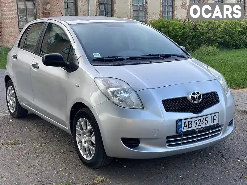 Хетчбек Toyota Yaris 2007 1.3 л. Ручна / Механіка обл. Вінницька, Тульчин - Фото 1/21