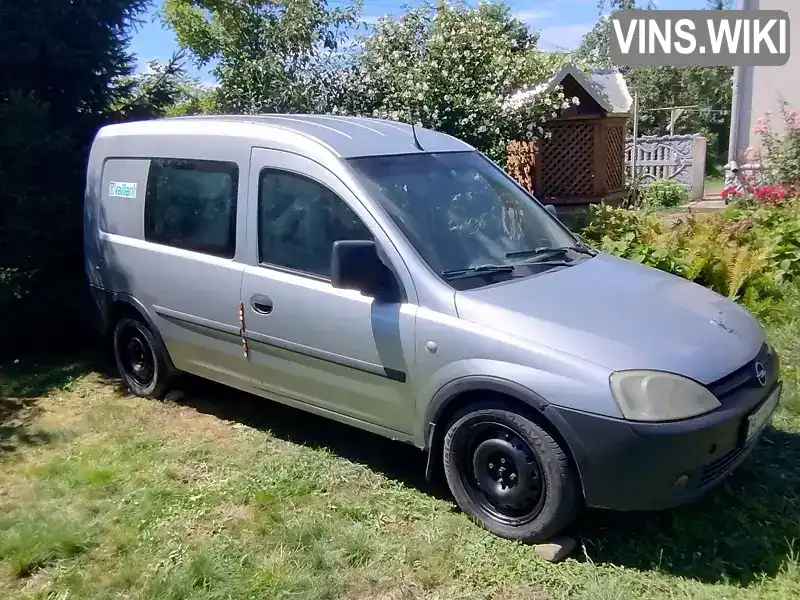 Минивэн Opel Combo 2005 1.3 л. Ручная / Механика обл. Черновицкая, Черновцы - Фото 1/12