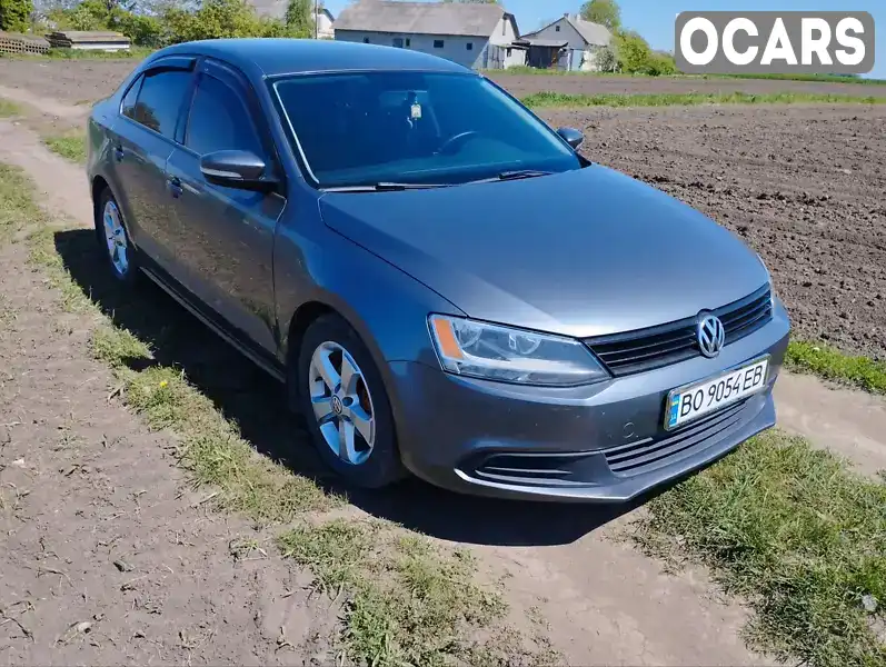 Седан Volkswagen Jetta 2011 2.48 л. Ручна / Механіка обл. Тернопільська, Копичинці - Фото 1/16