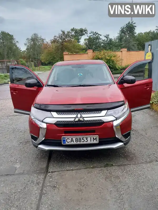 Позашляховик / Кросовер Mitsubishi Outlander 2018 2.4 л. Варіатор обл. Кіровоградська, Кропивницький (Кіровоград) - Фото 1/6