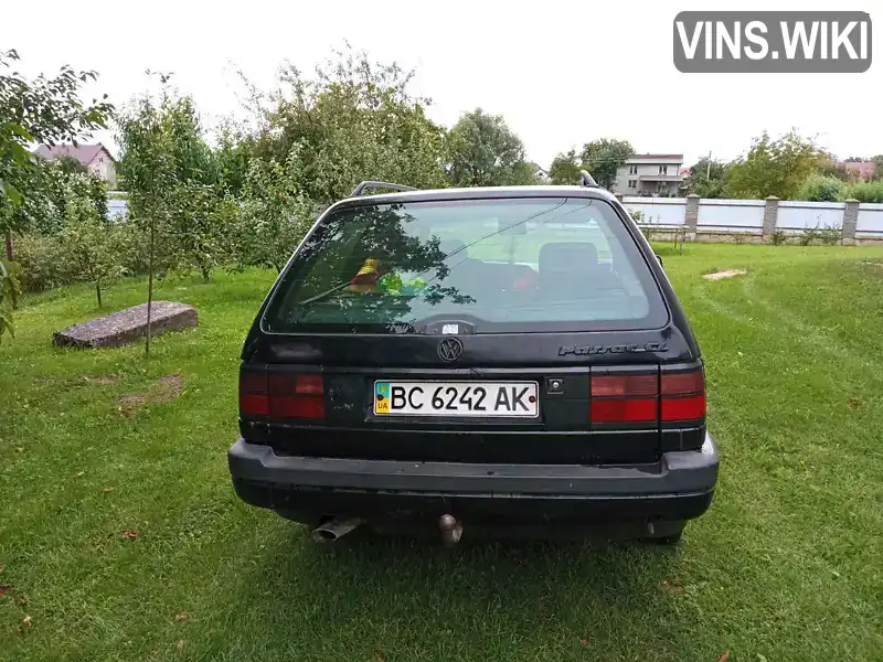 WVWZZZ31ZME263246 Volkswagen Passat 1991 Універсал 2 л. Фото 4