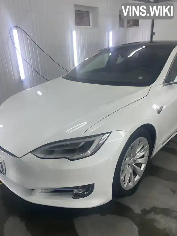 Лифтбек Tesla Model S 2019 null_content л. Автомат обл. Черкасская, Черкассы - Фото 1/21