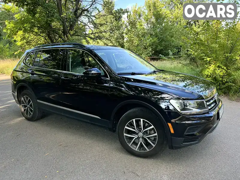 Внедорожник / Кроссовер Volkswagen Tiguan 2018 1.98 л. Автомат обл. Житомирская, Житомир - Фото 1/21