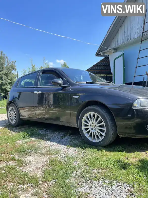 ZAR93700005182542 Alfa Romeo 147 2005 Хетчбек 1.6 л. Фото 3