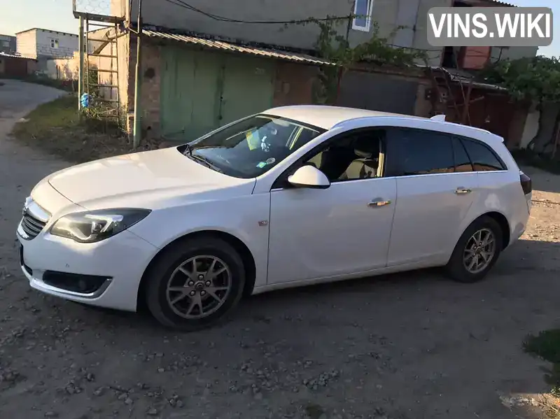 Універсал Opel Insignia 2016 1.6 л. Автомат обл. Черкаська, Умань - Фото 1/11