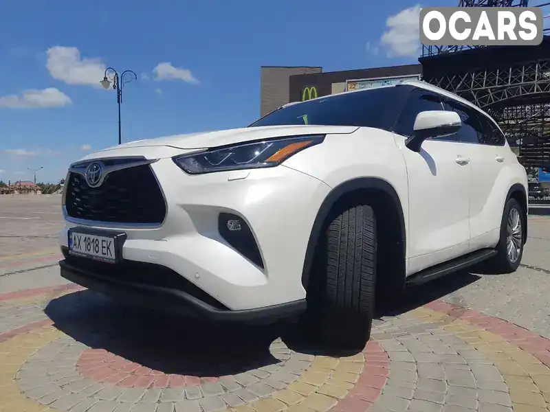 Позашляховик / Кросовер Toyota Highlander 2021 3.46 л. Автомат обл. Харківська, Харків - Фото 1/21