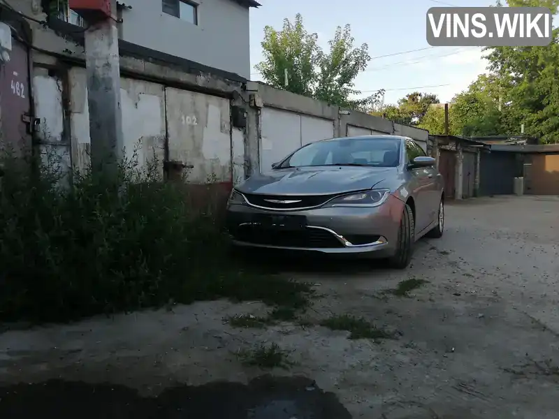 Седан Chrysler 200 2014 2.4 л. Автомат обл. Київська, Вишгород - Фото 1/9