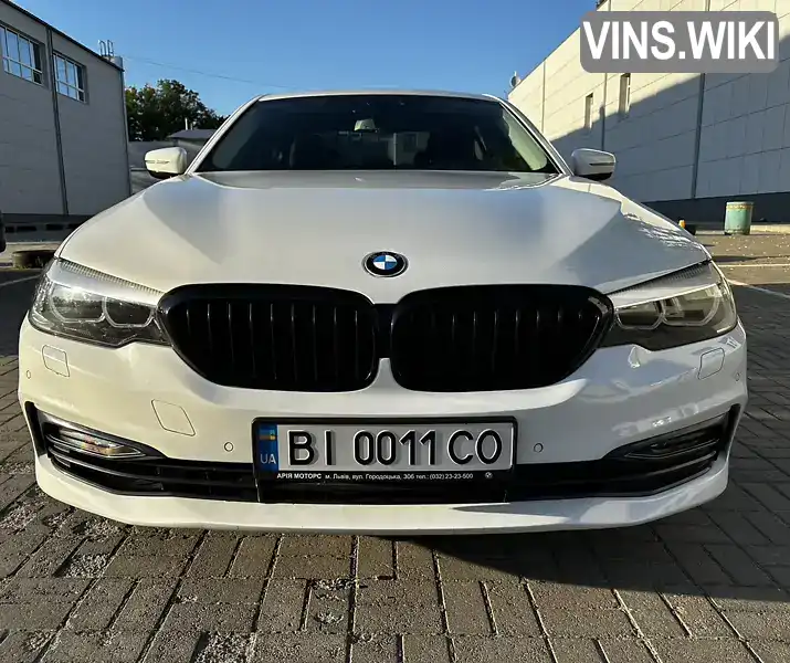 WBAJF11060BJ07918 BMW 5 Series 2018 Седан 2 л. Фото 2