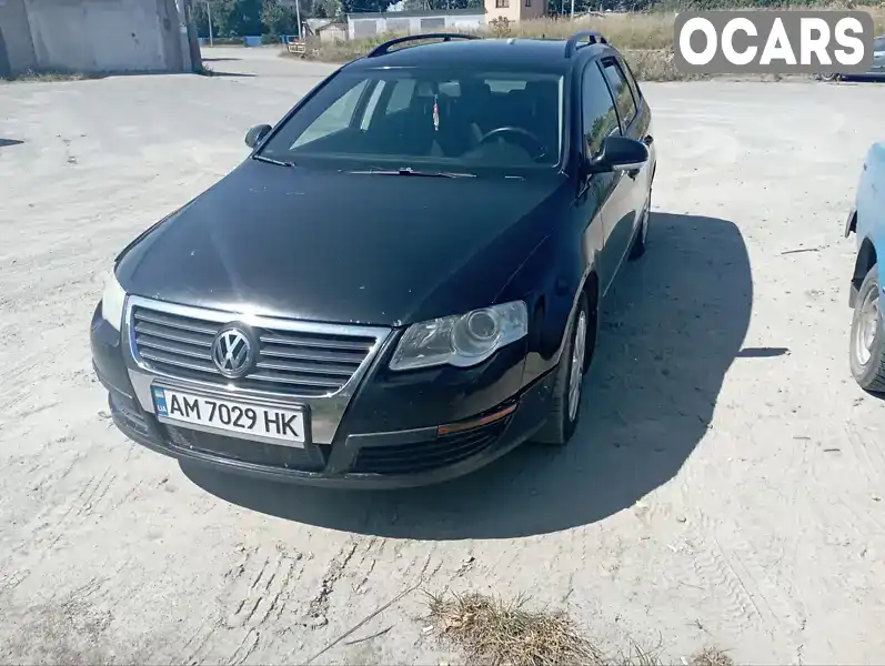 Універсал Volkswagen Passat 2009 1.9 л. Ручна / Механіка обл. Житомирська, Звягель - Фото 1/21