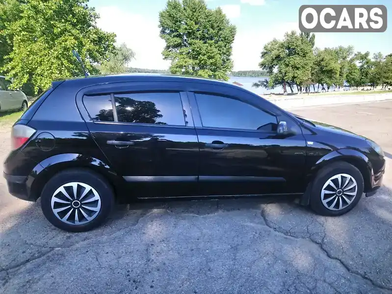 Хэтчбек Opel Astra 2006 1.4 л. Ручная / Механика обл. Киевская, Вышгород - Фото 1/21