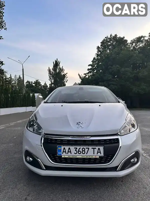 Хетчбек Peugeot 208 2017 1.2 л. Робот обл. Київська, Київ - Фото 1/10