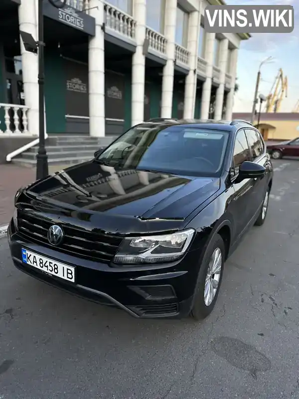 Позашляховик / Кросовер Volkswagen Tiguan 2019 2 л. Автомат обл. Черкаська, Черкаси - Фото 1/17