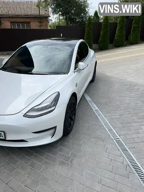 5YJ3E1EB7LF790692 Tesla Model 3 2020 Седан  Фото 3