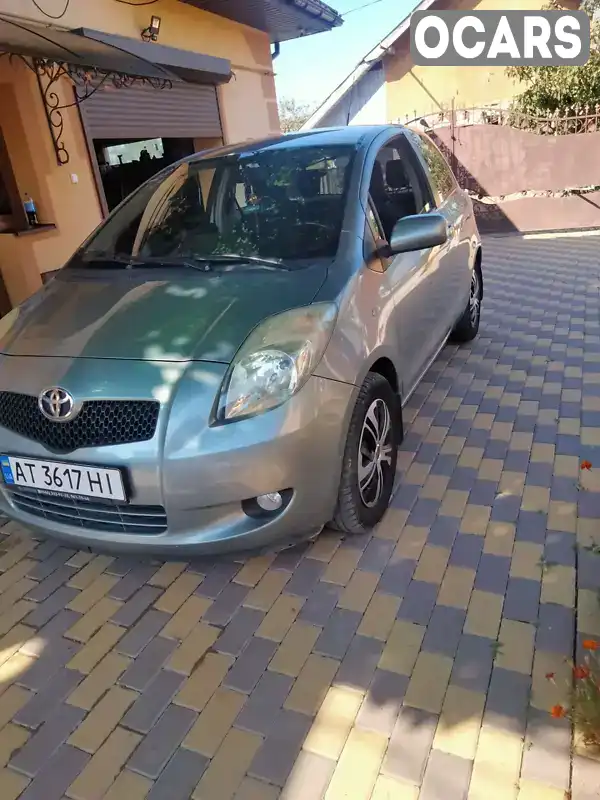 Хетчбек Toyota Yaris 2006 1.3 л. Автомат обл. Івано-Франківська, Івано-Франківськ - Фото 1/6