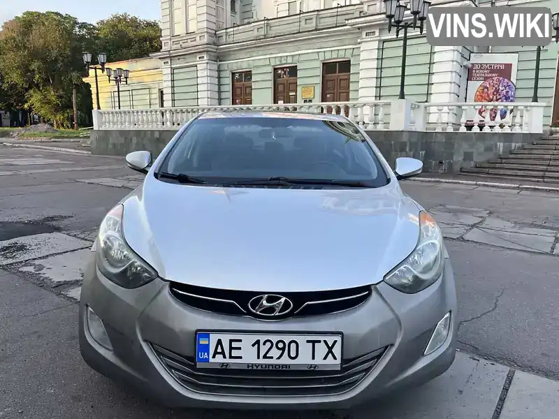 Седан Hyundai Elantra 2012 1.8 л. Автомат обл. Дніпропетровська, Кам'янське (Дніпродзержинськ) - Фото 1/21