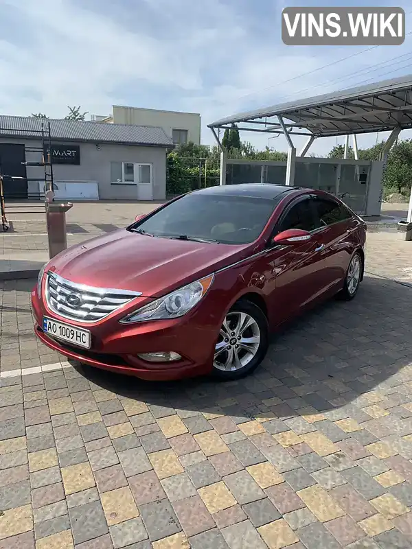 Седан Hyundai Sonata 2011 2.4 л. Автомат обл. Закарпатська, Ужгород - Фото 1/21