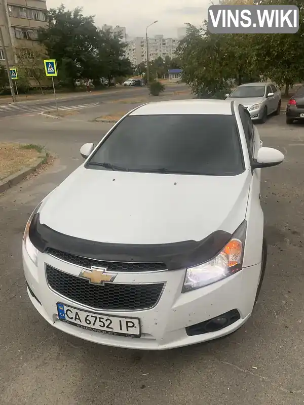 Седан Chevrolet Cruze 2012 1.4 л. Автомат обл. Київська, Київ - Фото 1/18