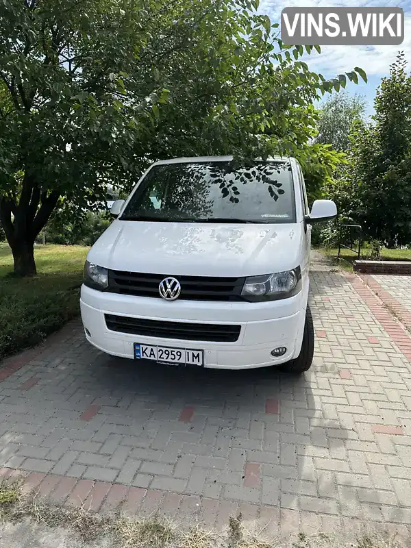 Мінівен Volkswagen Transporter 2015 2 л. Автомат обл. Київська, Київ - Фото 1/21