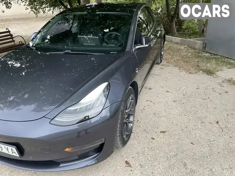 5YJ3E1EA6LF743483 Tesla Model 3 2020 Седан  Фото 2