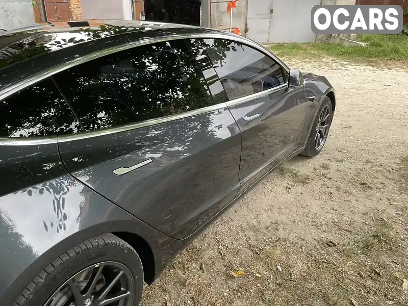 5YJ3E1EA6LF743483 Tesla Model 3 2020 Седан  Фото 3