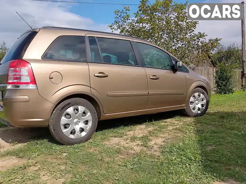 Мінівен Opel Zafira 2013 1.6 л. Ручна / Механіка обл. Львівська, Львів - Фото 1/15