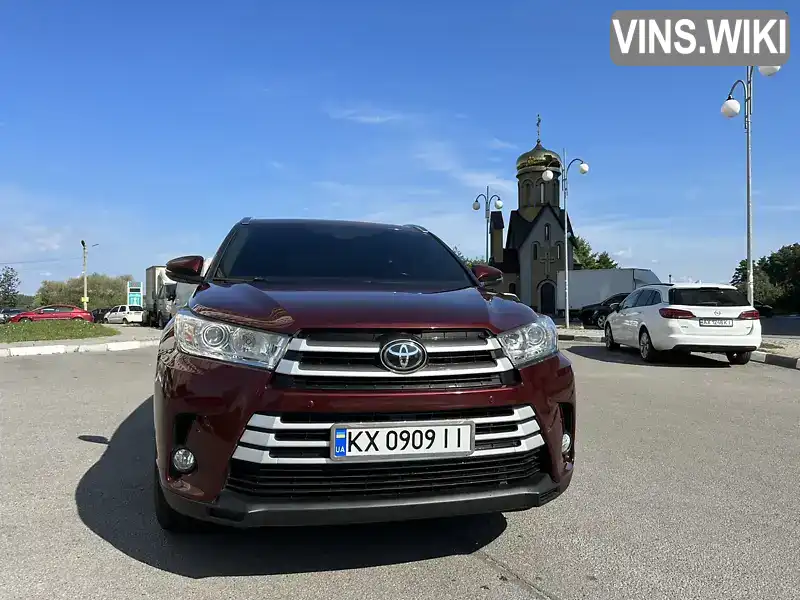 Позашляховик / Кросовер Toyota Highlander 2016 3.46 л. Автомат обл. Харківська, Харків - Фото 1/21