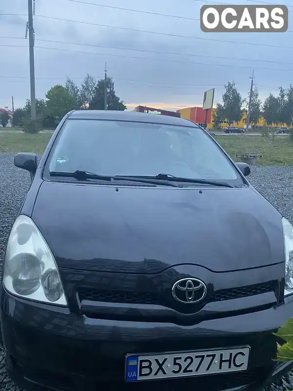 Мінівен Toyota Corolla Verso 2005 1.6 л. Ручна / Механіка обл. Хмельницька, Хмельницький - Фото 1/14