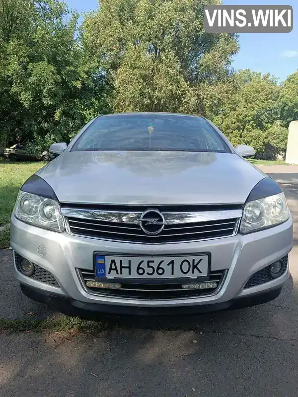 Хэтчбек Opel Astra 2008 1.6 л. Ручная / Механика обл. Донецкая, Покровск (Красноармейск) - Фото 1/20