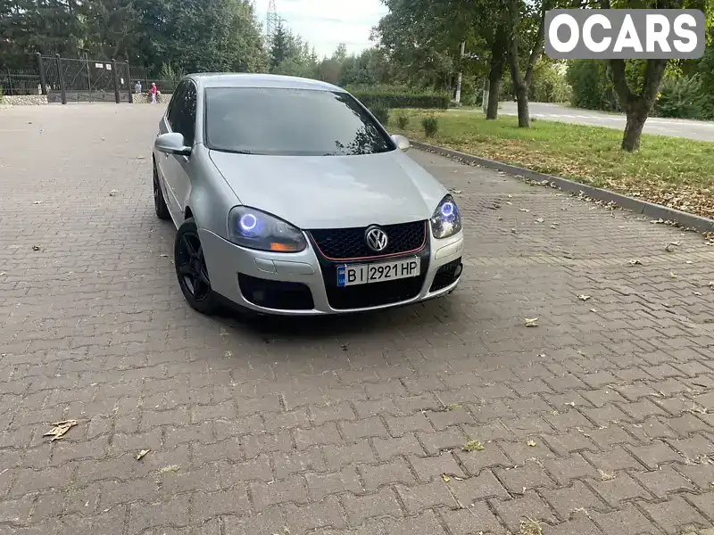 Хетчбек Volkswagen Golf 2004 2 л. Ручна / Механіка обл. Полтавська, Миргород - Фото 1/5