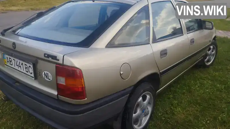 W0L000089K1111340 Opel Vectra 1989 Ліфтбек 1.6 л. Фото 9