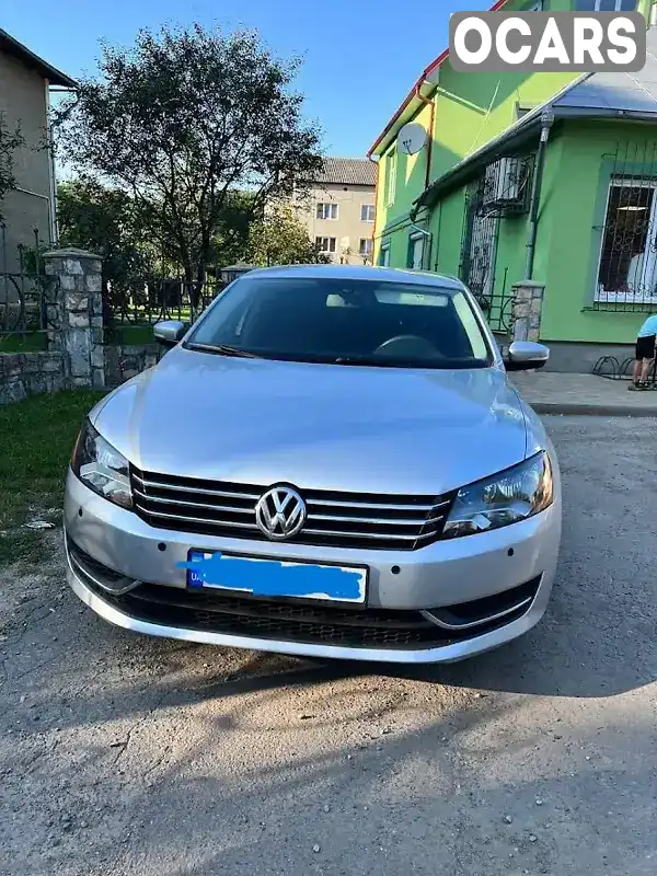 Седан Volkswagen Passat 2013 2.48 л. Автомат обл. Івано-Франківська, Надвірна - Фото 1/8