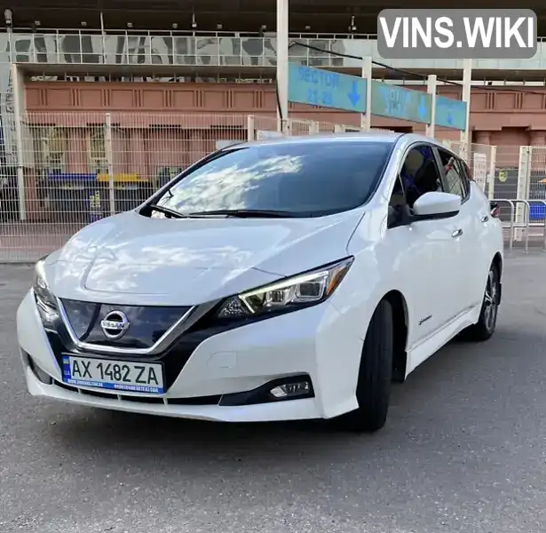 Хэтчбек Nissan Leaf 2018 null_content л. Автомат обл. Харьковская, Харьков - Фото 1/16