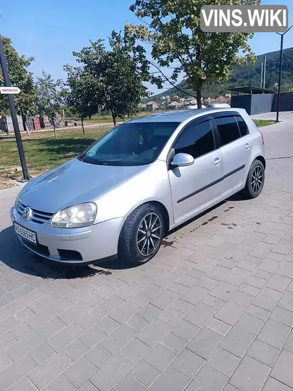 Хетчбек Volkswagen Golf 2004 1.9 л. Автомат обл. Закарпатська, Виноградів - Фото 1/12