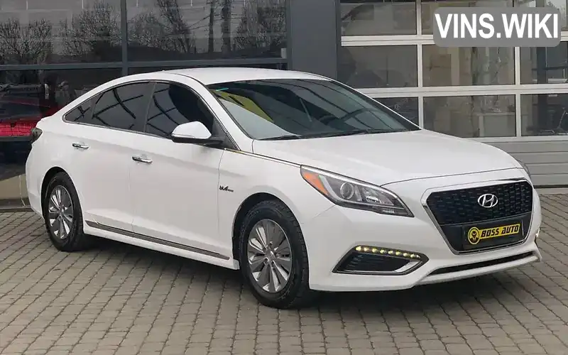 Седан Hyundai Sonata 2017 2 л. Автомат обл. Івано-Франківська, Івано-Франківськ - Фото 1/21