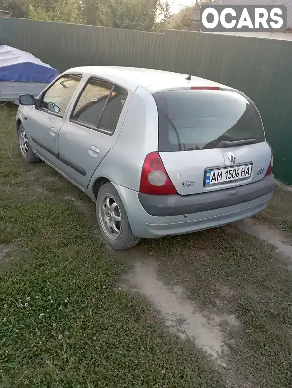 VF1BBR8EF29989715 Renault Clio 2003 Хэтчбек 1.46 л. Фото 3