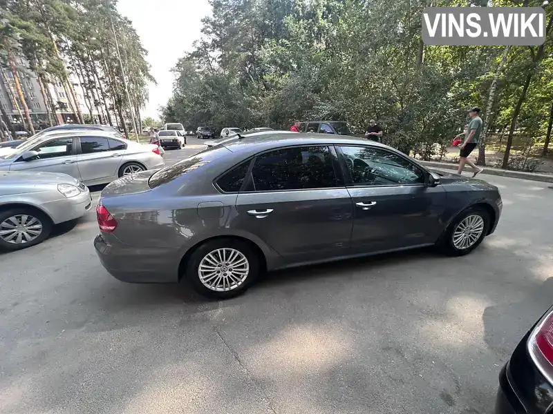 1VWAP7A33EC001776 Volkswagen Passat 2013 Седан 2.48 л. Фото 2