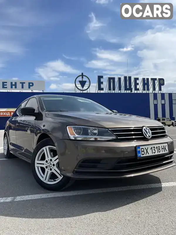 Седан Volkswagen Jetta 2015 1.98 л. Ручна / Механіка обл. Хмельницька, Кам'янець-Подільський - Фото 1/14