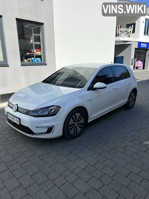 Хетчбек Volkswagen e-Golf 2014 null_content л. Автомат обл. Закарпатська, Тячів - Фото 1/21