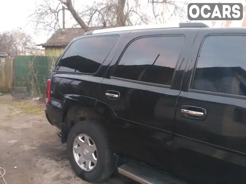 Позашляховик / Кросовер Cadillac Escalade 2004 6 л. Автомат обл. Чернігівська, Чернігів - Фото 1/21