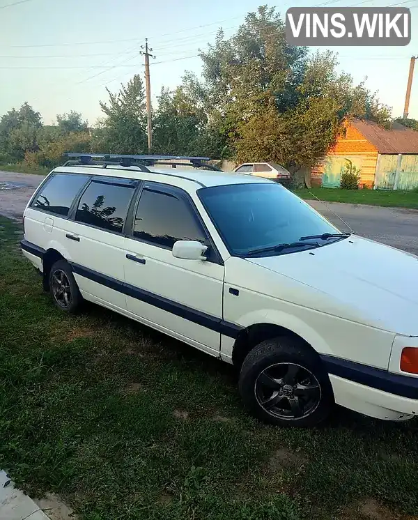 WVWZZZ31ZJE042040 Volkswagen Passat 1988 Універсал 1.6 л. Фото 2