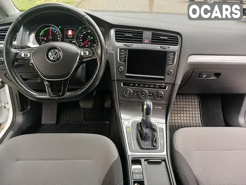 Хэтчбек Volkswagen e-Golf 2014 null_content л. Автомат обл. Львовская, Дрогобыч - Фото 1/21