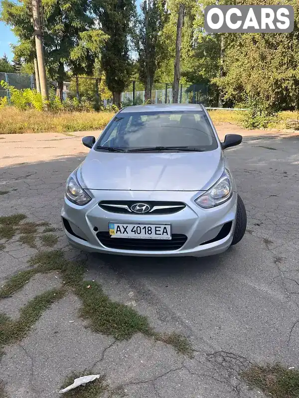 Седан Hyundai Accent 2013 1.4 л. Ручна / Механіка обл. Дніпропетровська, Кривий Ріг - Фото 1/19