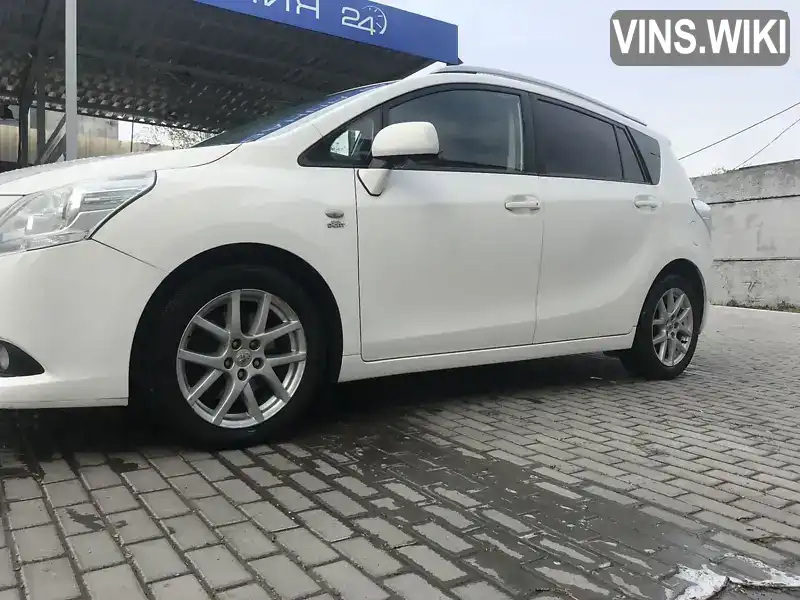 Минивэн Toyota Verso 2011 2.2 л. Автомат обл. Хмельницкая, Хмельницкий - Фото 1/21